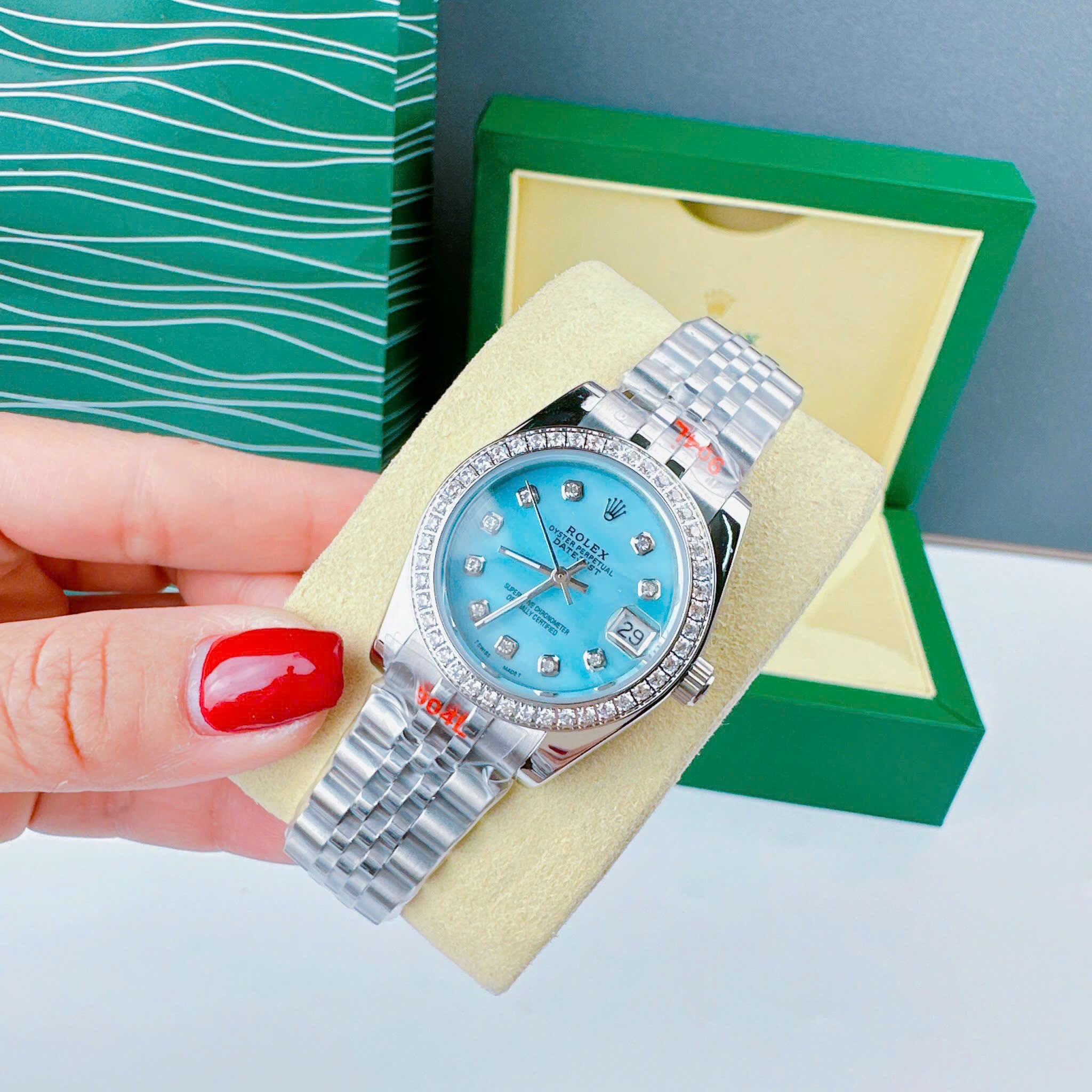 Đồng Hồ Rolex Đính Đá |Nữ Giới |Mặt Xanh Da Trời |Dây Kim Loại Silver |Máy Pin (Máy Quartz) |Size 31mm |donghogiatot.vn