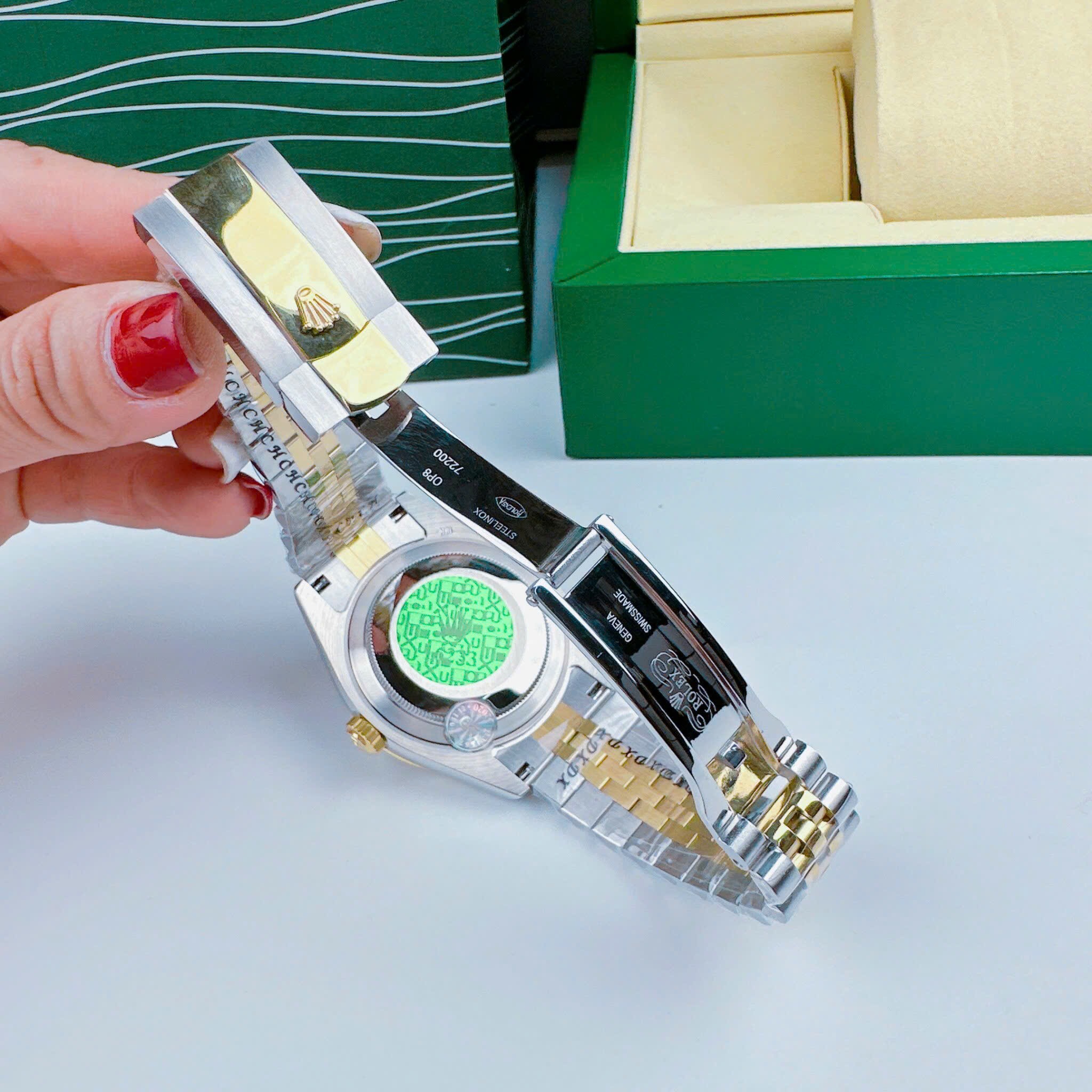 Đồng Hồ Rolex 2 Lịch |Nam Giới |Mặt Trắng |Đính Đá |Dây Kim Loại Demi Vàng |Máy Cơ (Automatic) |Size 41mm |donghogiatot.vn