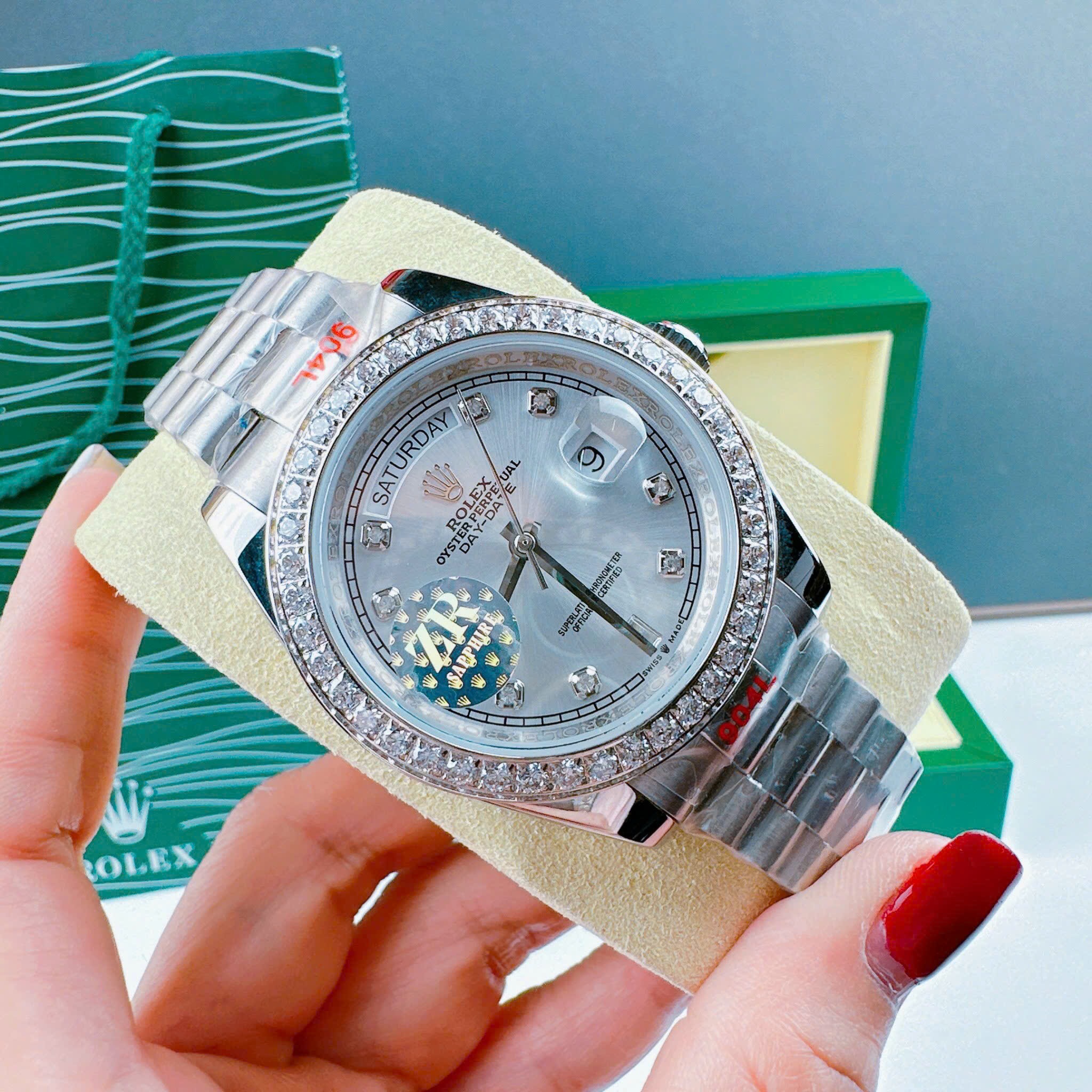 Đồng Hồ Rolex 2 Lịch |Nam Giới |Mặt Trắng |Đính Đá |Dây Kim Loại Silver |Máy Cơ (Automatic) |Size 41mm |donghogiatot.vn