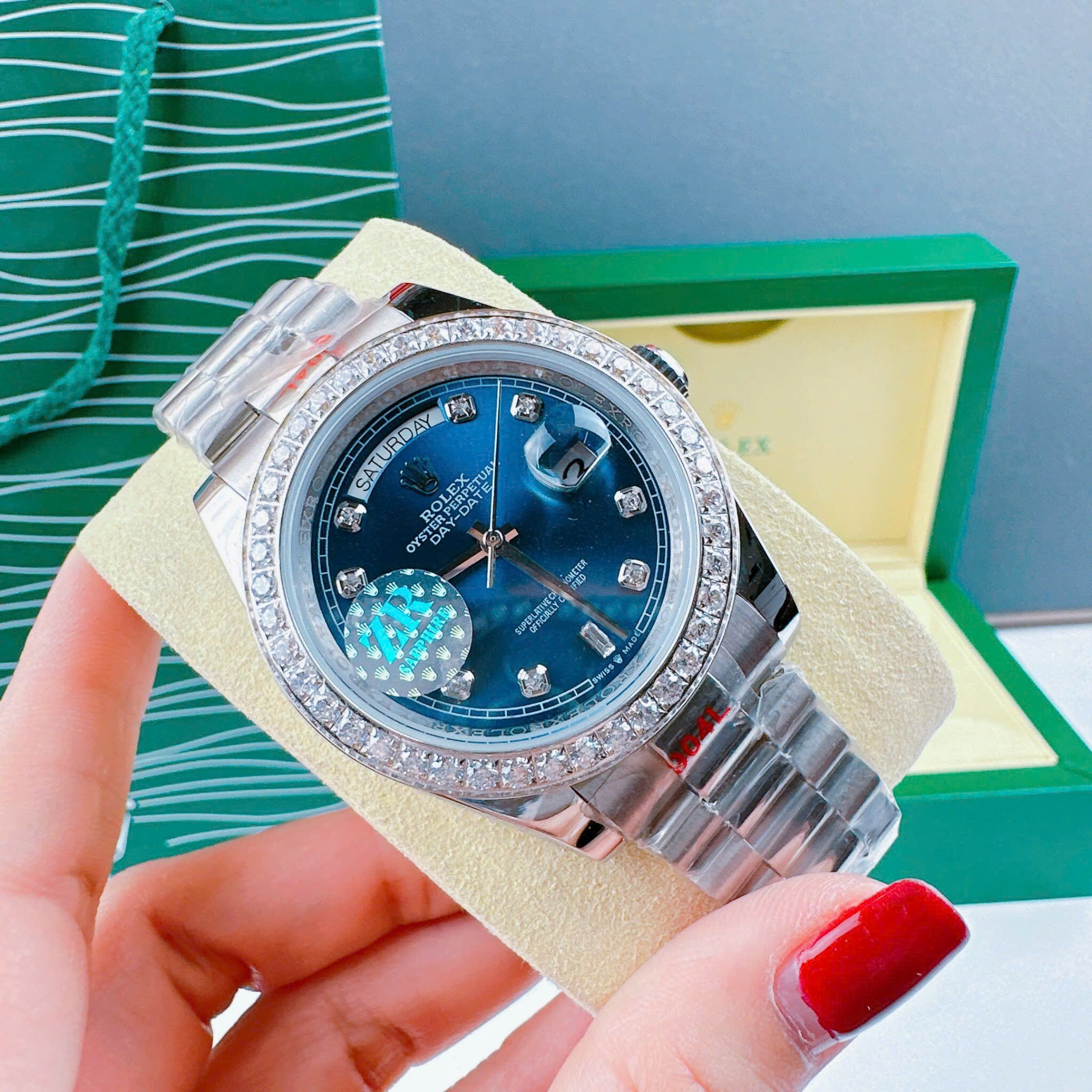 Đồng Hồ Rolex 2 Lịch |Nam Giới |Mặt Xanh Dương |Đính Đá |Dây Kim Loại Silver |Máy Cơ (Automatic) |Size 41mm |donghogiatot.vn