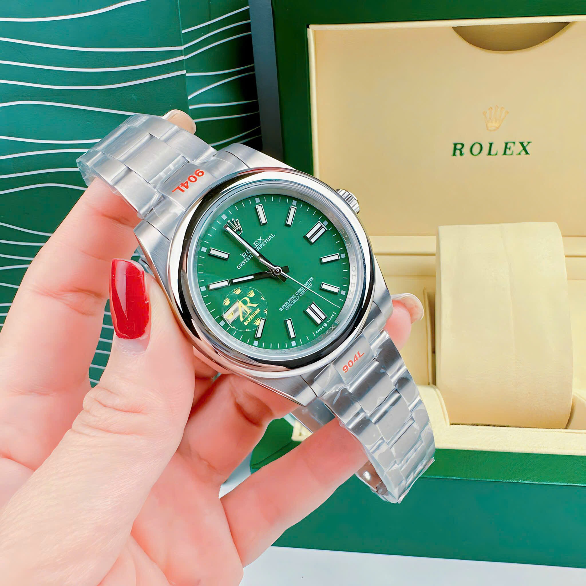 Đồng Hồ Rolex Oyster Perpetual |Nam Giới |Mặt Xanh Lá |Dây Kim Loại Silver |Máy Cơ (Automatic) |Size 41mm |donghogiatot.vn