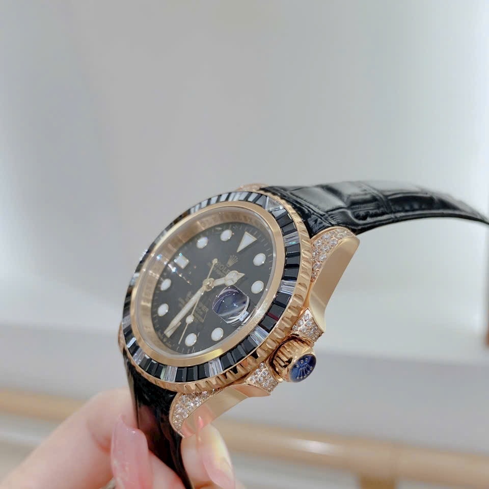 Đồng Hồ Rolex Submariner |Nam Giới |Đính Đá Vàng Gold |Dây Da Đen |Máy Cơ (Automatic) |Size 41mm |donghogiatot.vn