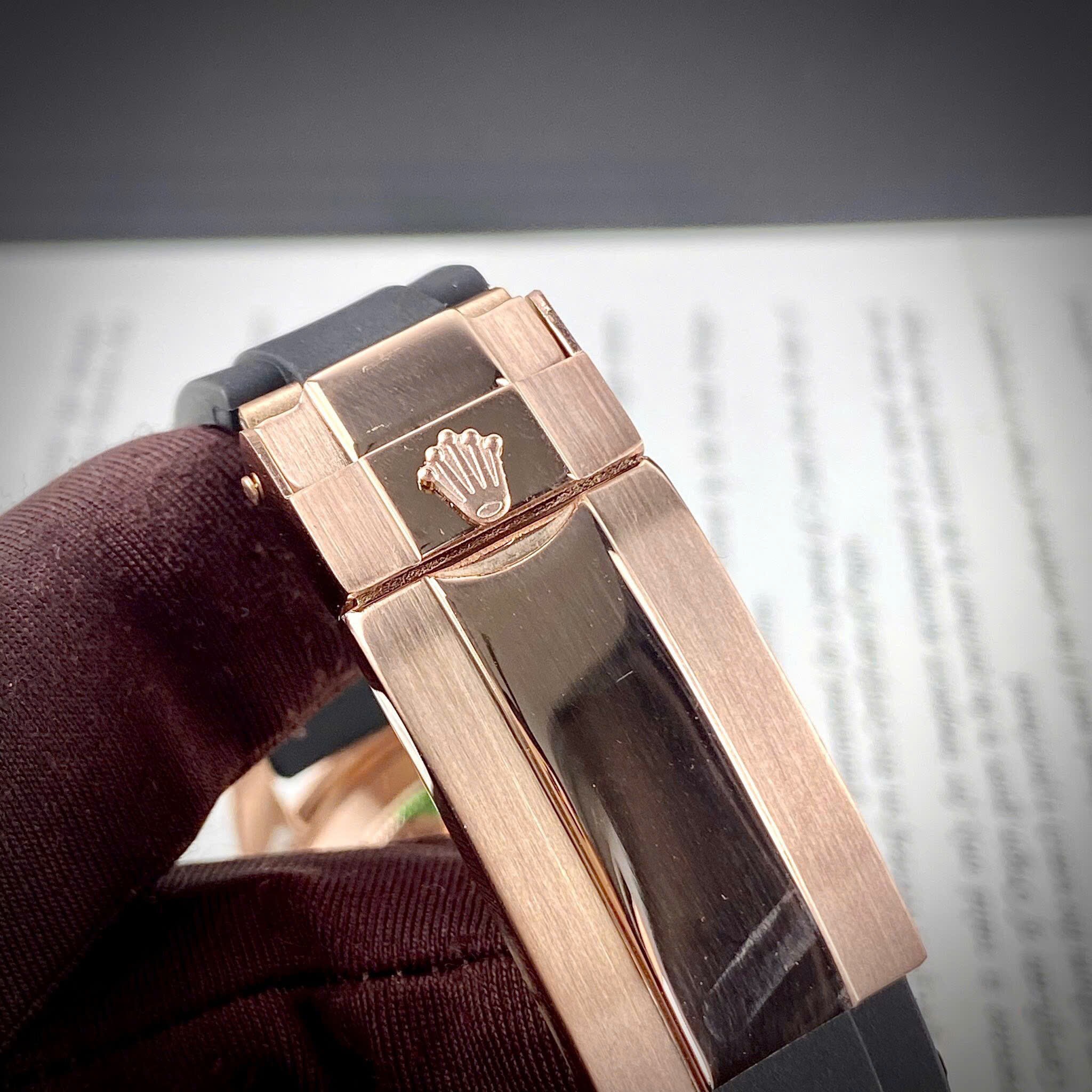 Đồng Hồ Rolex Yacht Master |Nam Giới |Rose Gold |Dây Cao Su Đen |Máy Cơ (Automatic) |Size 41mm |donghogiatot.vn