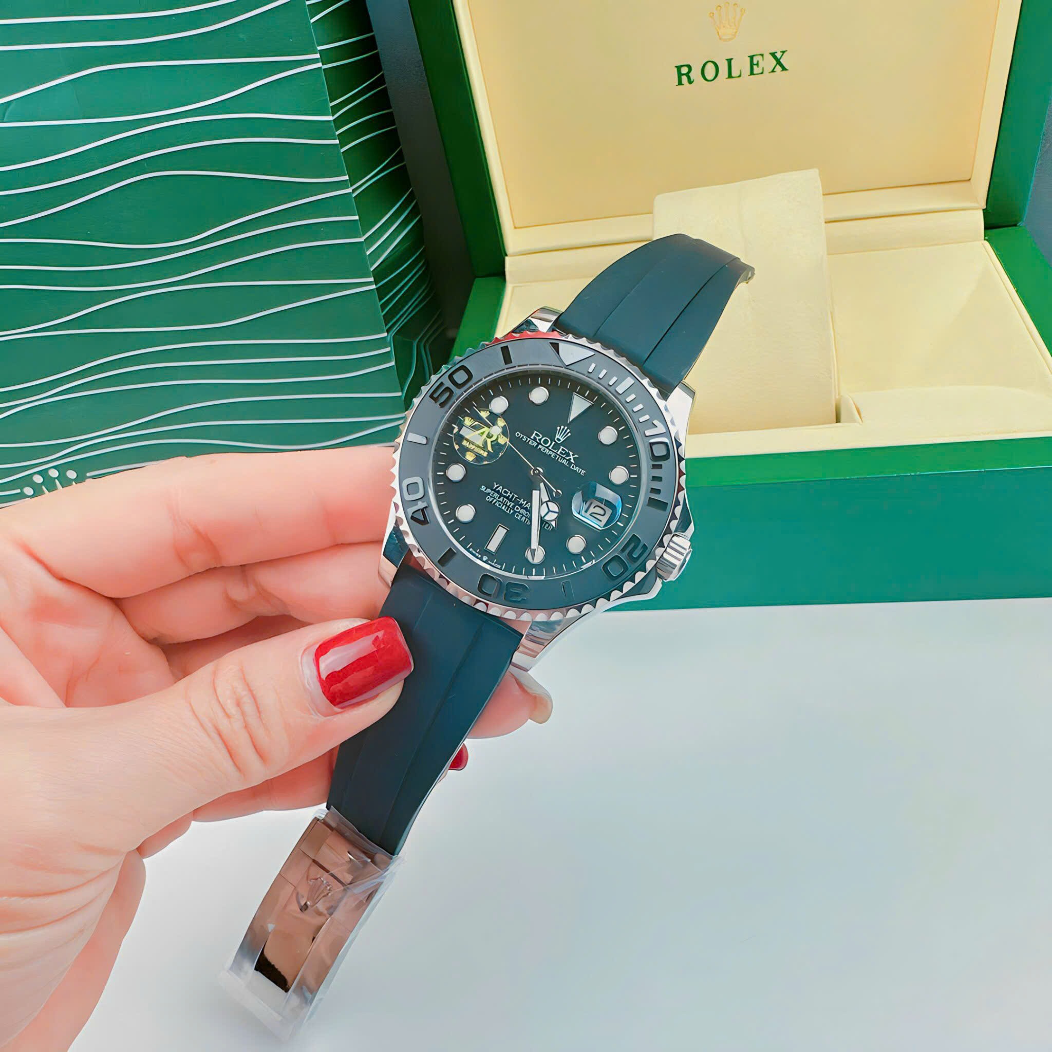 Đồng Hồ Rolex Yacht Master |Nam Giới |Silver |Dây Cao Su Đen |Máy Cơ (Automatic) |Size 41mm |donghogiatot.vn