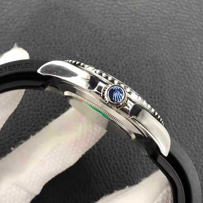 Đồng Hồ Rolex Yacht Master |Nam Giới |Silver |Dây Cao Su Đen |Máy Cơ (Automatic) |Size 41mm |donghogiatot.vn