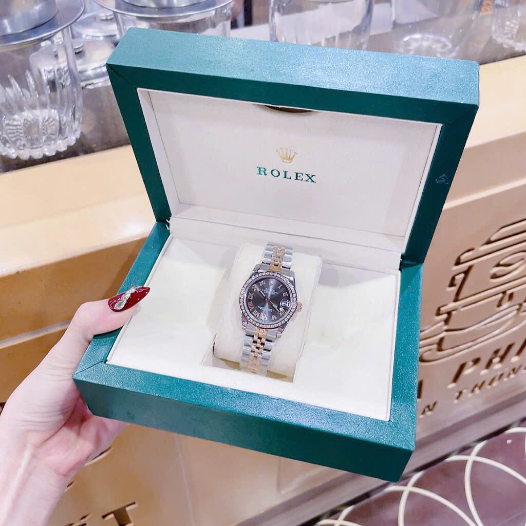 Đồng Hồ Rolex Mặt Số La Mã |Nữ Giới |Đen |Đính Đá |Dây Kim Loại Demi |Máy Pin (Máy Quartz) |Size 31mm |donghogiatot.vn