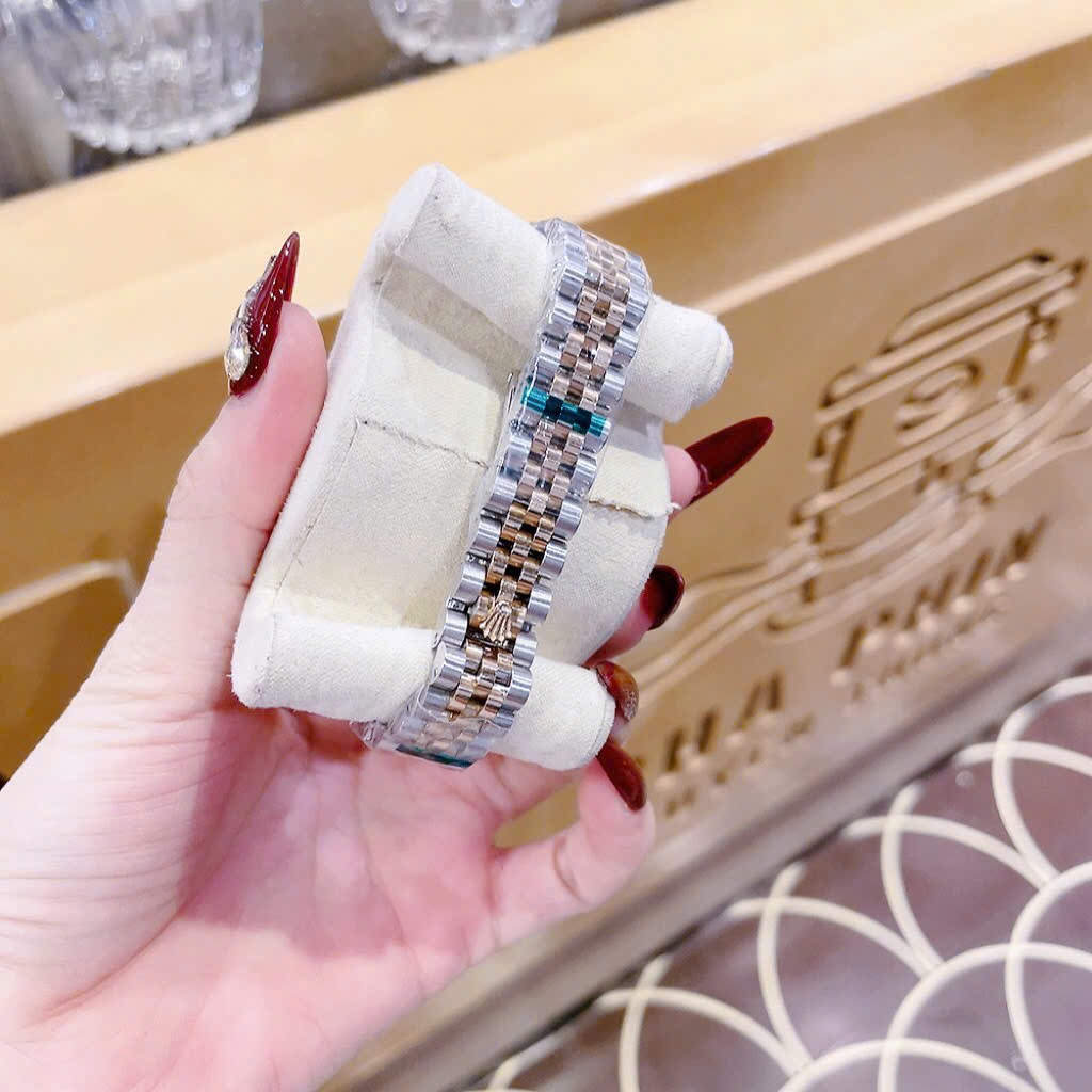 Đồng Hồ Rolex Mặt Số La Mã |Nữ Giới |Đen |Đính Đá |Dây Kim Loại Demi |Máy Pin (Máy Quartz) |Size 31mm |donghogiatot.vn