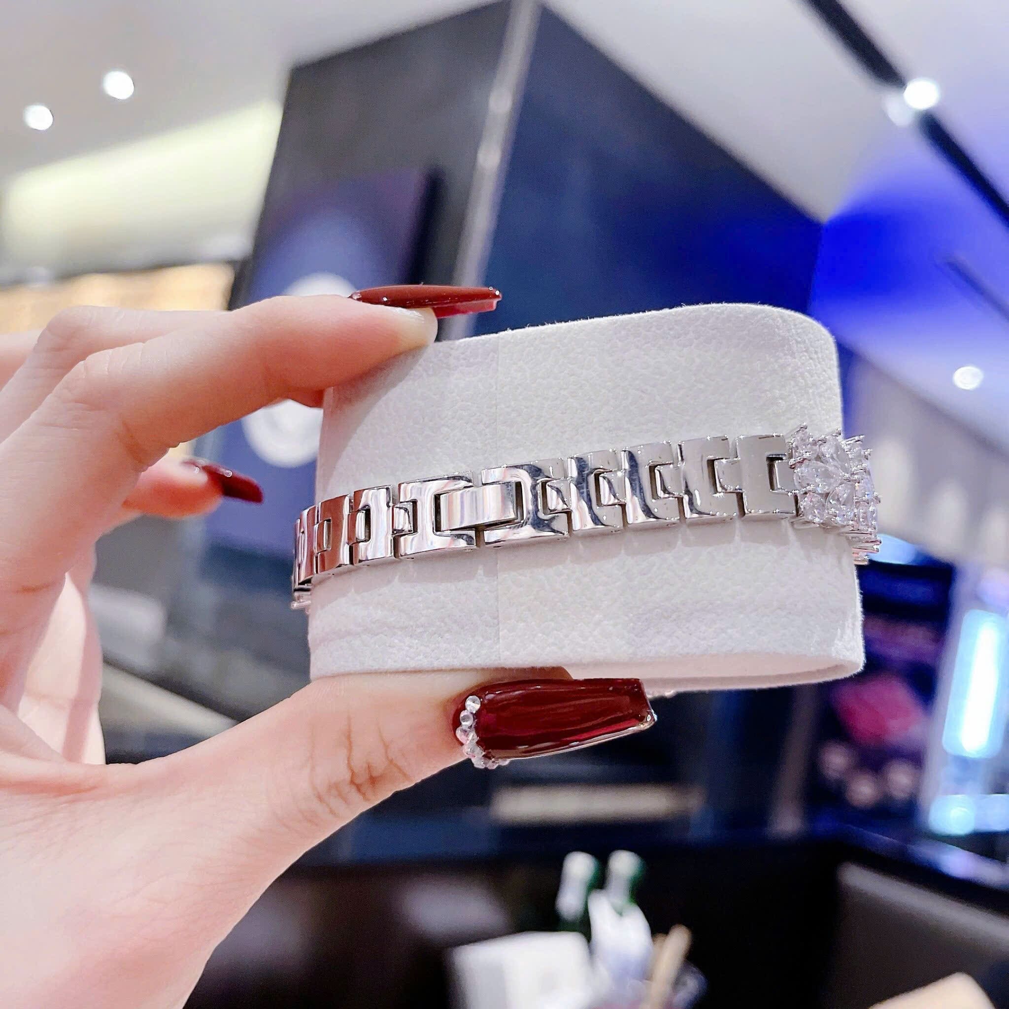 Đồng Hồ Royal Crown Bông Hoa Full Đá |Nữ Giới |Lắc Tay Đính Pha Lê Tím |Máy Pin (Quartz) |Size 36mm |donghogiatot.vn