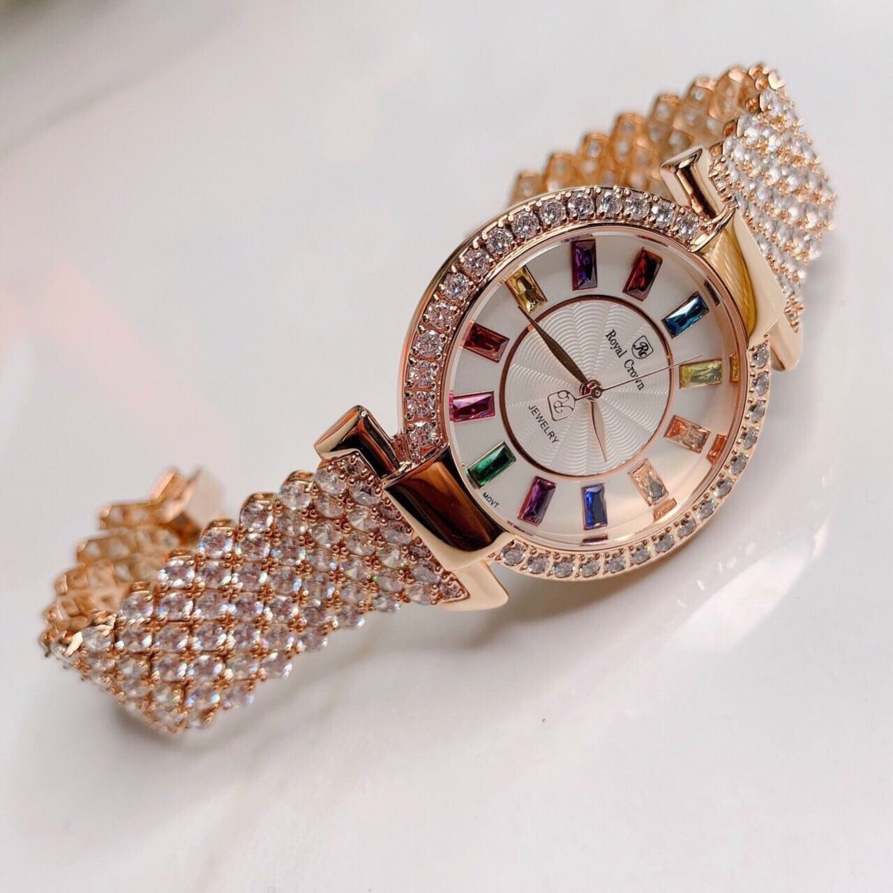 Đồng Hồ Royal Crown Đính Đá Nhiều Màu |Nữ Giới |Dây Kim Loại Rose Gold |Máy Pin (Quartz) |Size 36mm |donghogaitot.vn