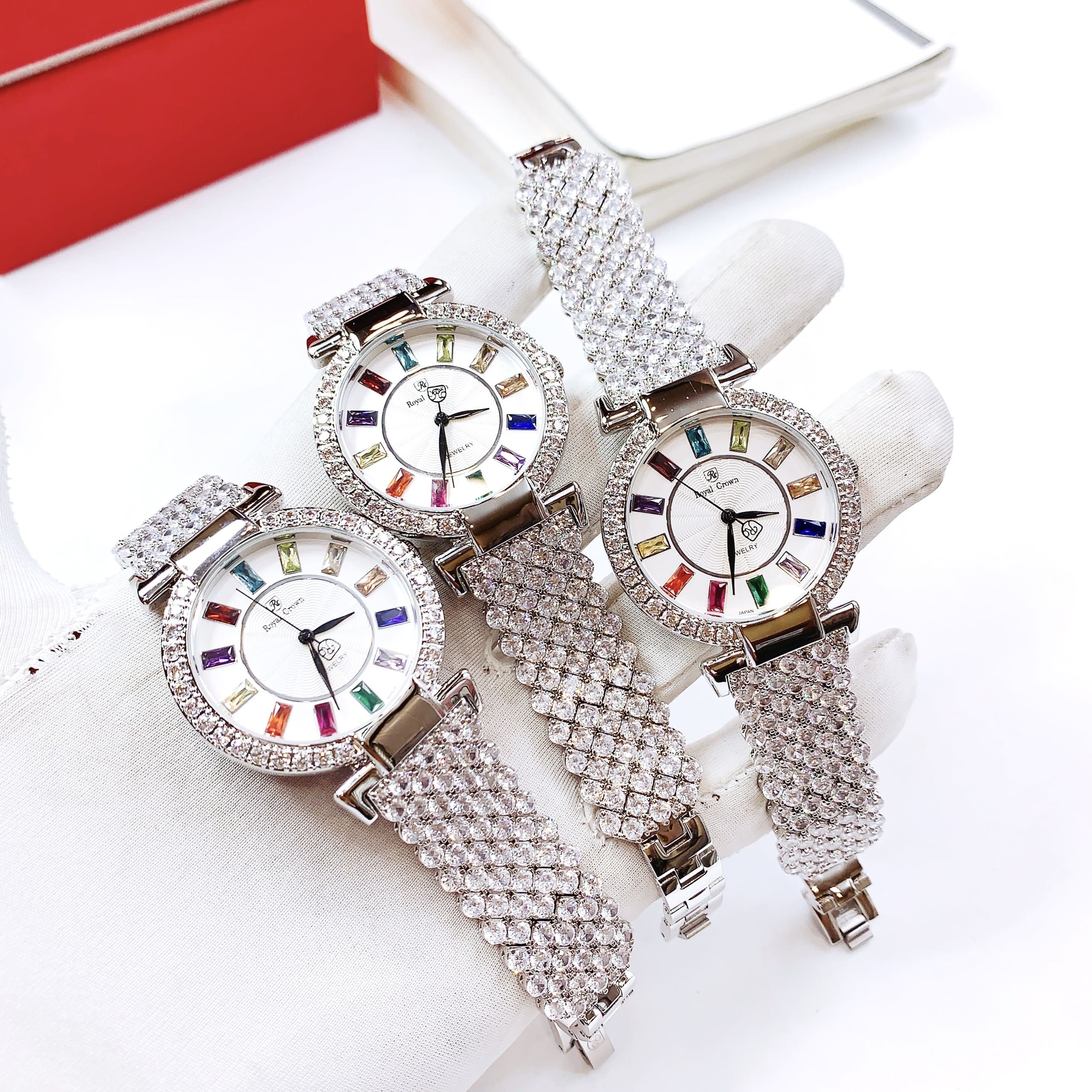 Đồng Hồ Royal Crown Đính Đá Nhiều Màu |Nữ Giới |Dây Kim Loại Trắng Silver |Máy Pin (Quartz) |Size 36mm |donghogiatot.vn