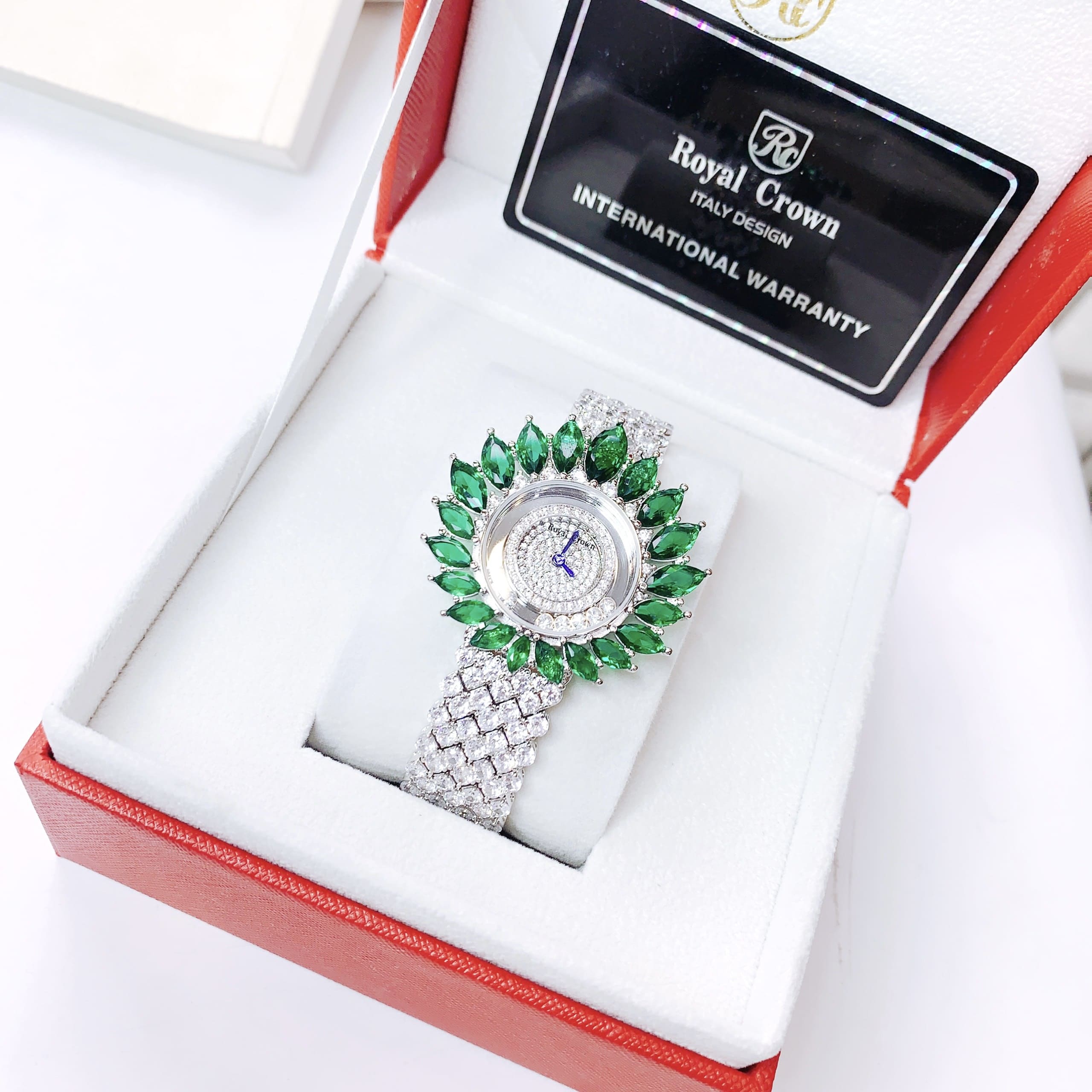 Đồng Hồ Royal Crown Đính Pha Lê Xanh Lá |Nữ Giới |Dây Kim Loại Đính Đá |Máy Pin (Quartz) |Size 38mm |donghogiatot.vn