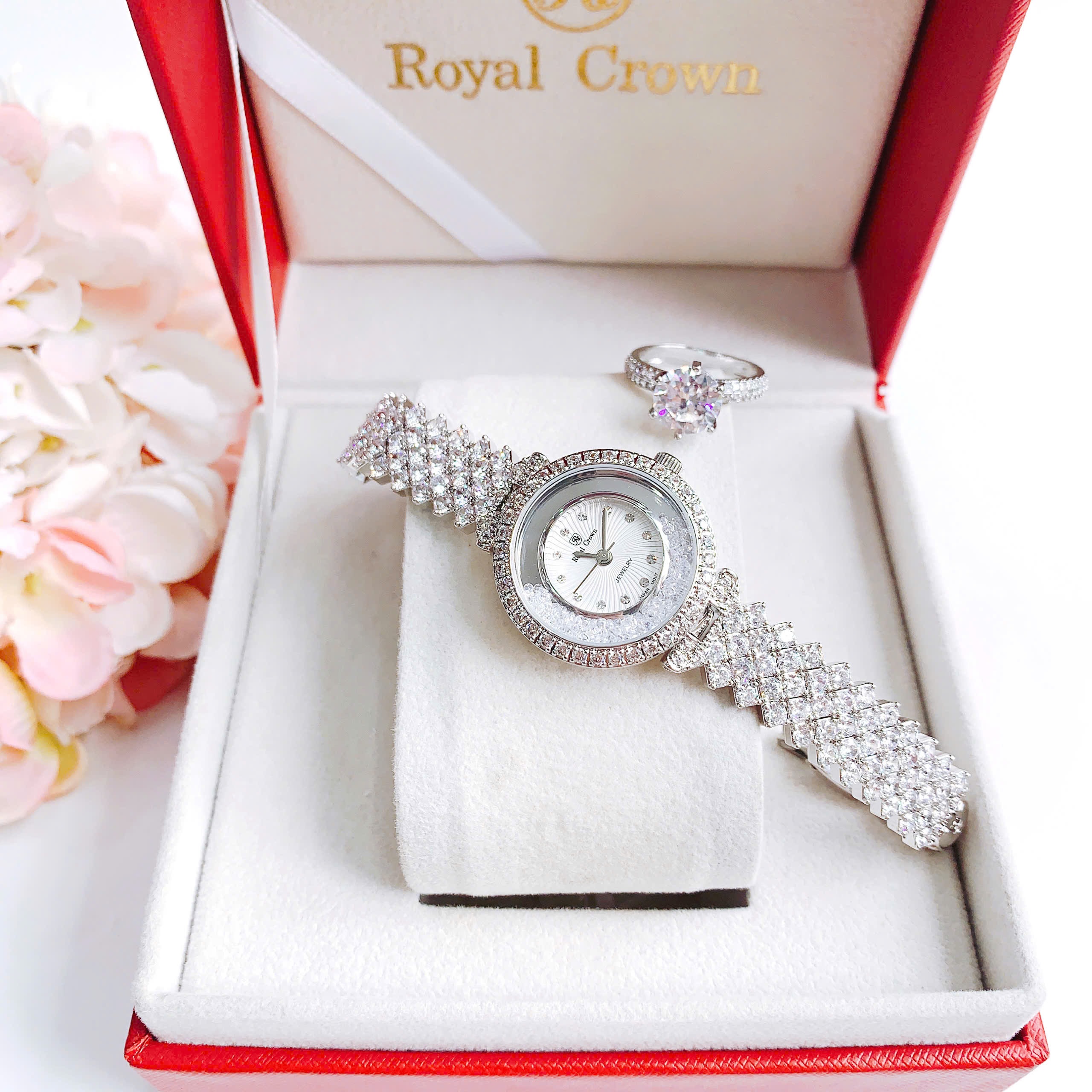 Đồng Hồ Royal Crown Full Đá Rơi |Nữ Giới |Lắc Tay Trắng Silver |Máy Pin (Quartz) |Size 30mm |donghogiatot.vn