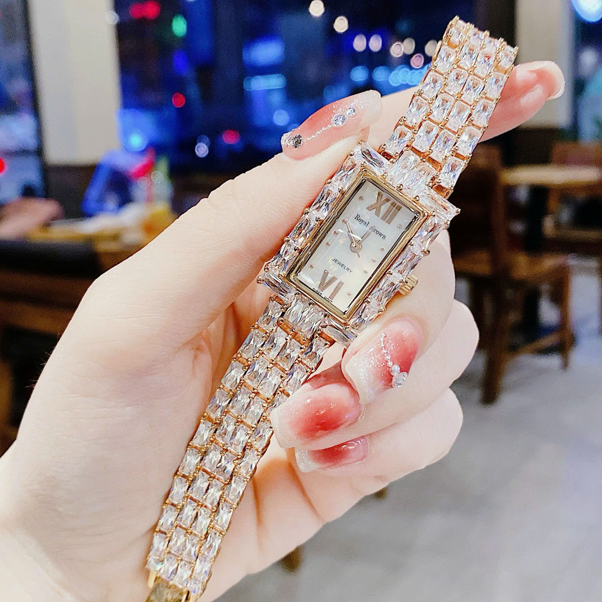 Đồng Hồ Royal Crown Mặt Chữ Nhật |Nữ Giới |Rose Gold |Lắc Tay Đính Đá |Máy Pin (Quartz) |Size 20x34mm |donghogiatot.vn