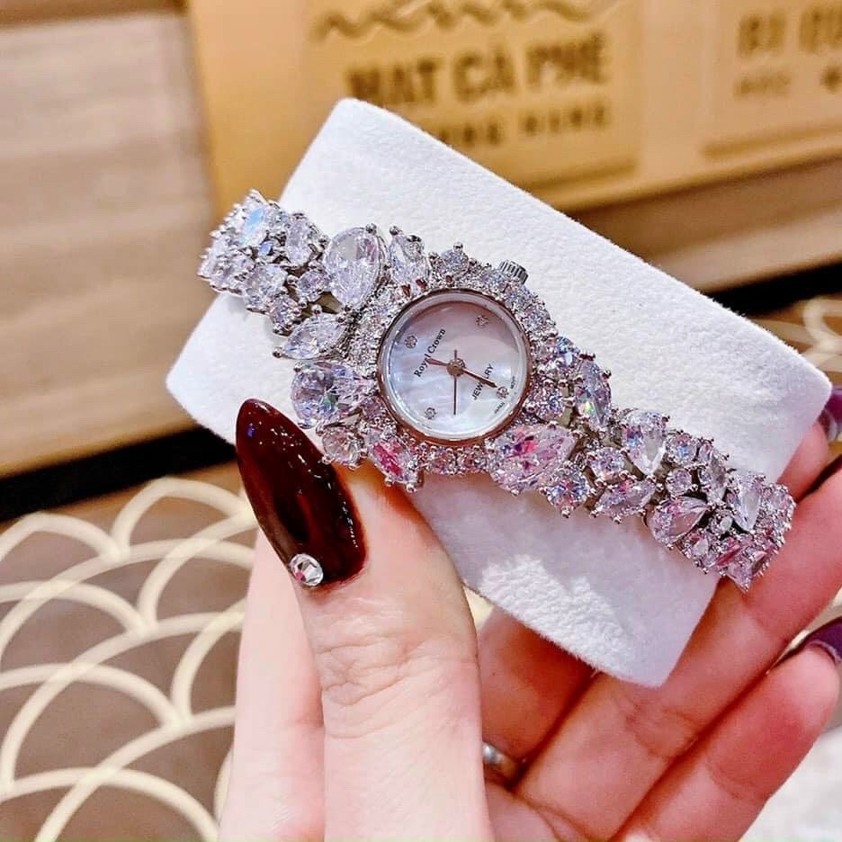 Đồng Hồ Royal Crown Mặt Khảm Trai |Nữ Giới |Đính Đá |Lắc Tay Trắng Silver |Máy Pin (Quartz) |Size 28mm |donghogiatot.vn