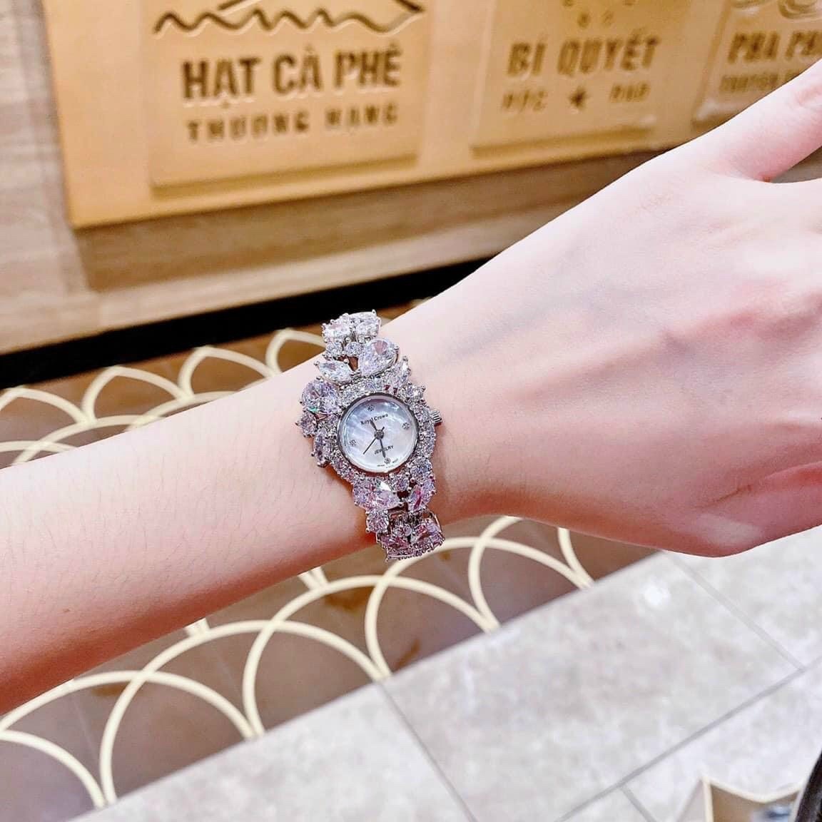 Đồng Hồ Royal Crown Mặt Khảm Trai |Nữ Giới |Đính Đá |Lắc Tay Trắng Silver |Máy Pin (Quartz) |Size 28mm |donghogiatot.vn