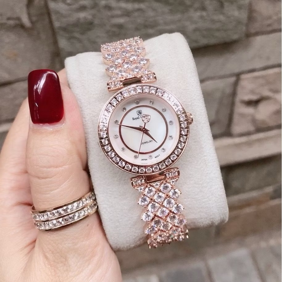 Đồng Hồ Royal Crown Mặt Trắng |Nữ Giới |Rose Gold |Dây Kim Loại Đính Đá |Máy Pin (Quartz) |Size 30mm |donghogiatot.vn