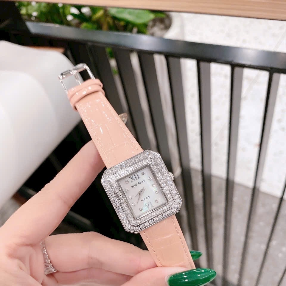 Đồng Hồ Royal Crown Mặt Vuông |Nữ Giới |Đính Đá |Dây Da Hồng |Máy Pin (Quartz) |Size 34mm |donghogiatot.vn