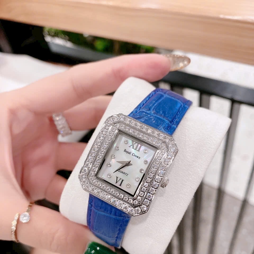 Đồng Hồ Royal Crown Mặt Vuông |Nữ Giới |Đính Đá |Dây Da Xanh Dương |Máy Pin (Quartz) |Size 34mm |donghogiatot.vn