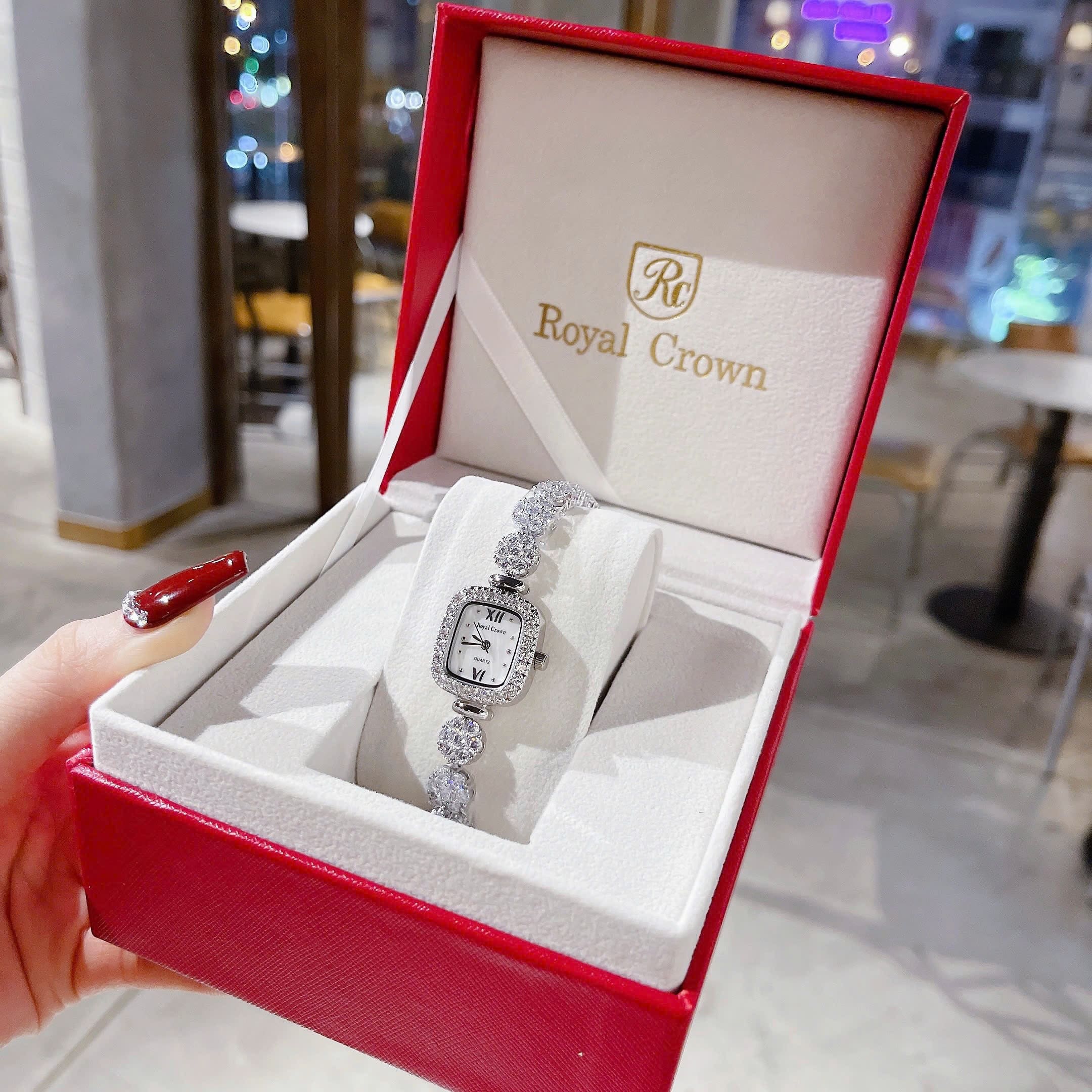 Đồng Hồ Royal Crown Mặt Vuông |Nữ Giới |Silver |Lắc Tay Đính Đá |Máy Pin (Quartz) |Size 24mm |donghogiatot.vn