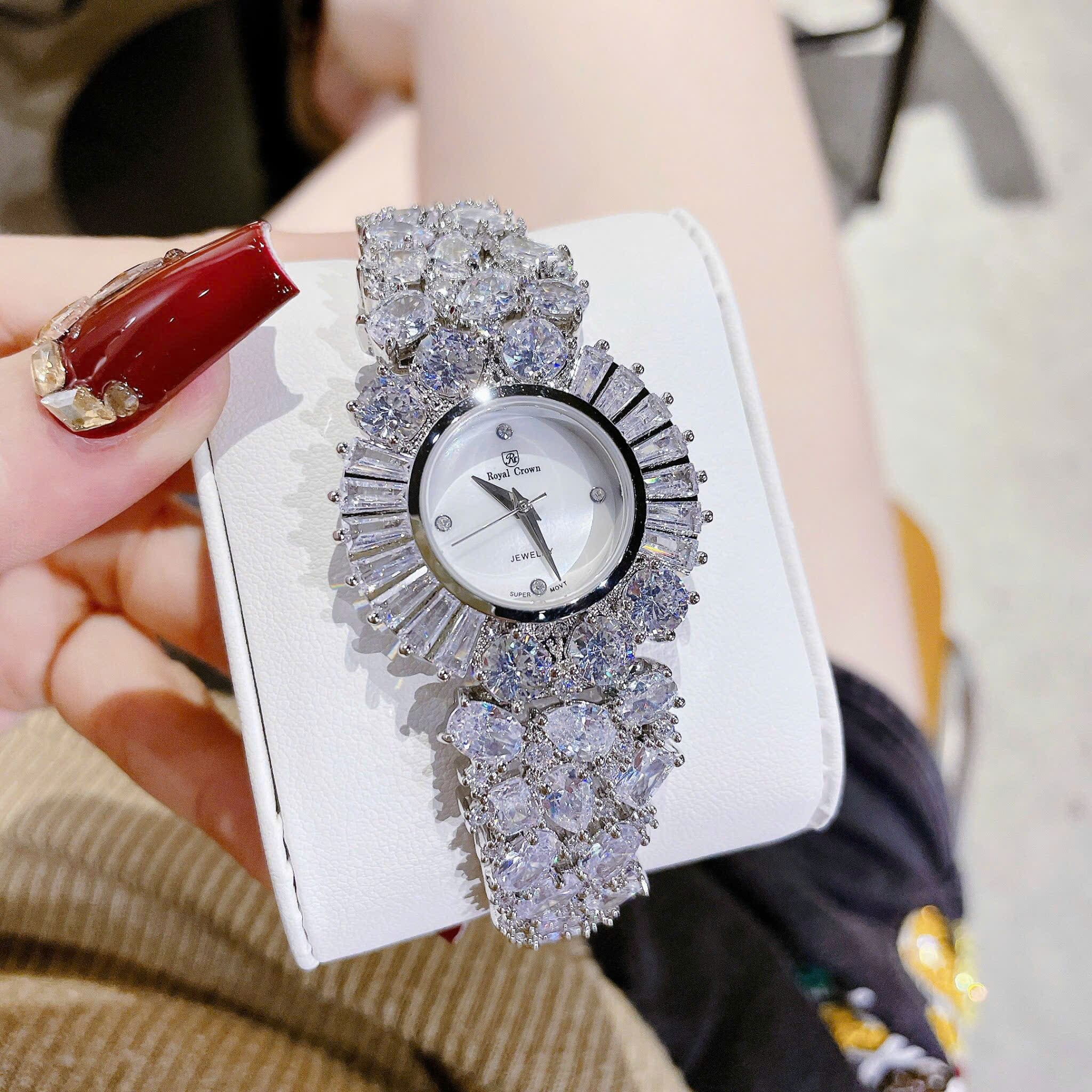 Đồng Hồ Royal Crown Mặt Xà Cừ |Nữ Giới |Đính Pha Lê Trắng |Lắc Tay Silver |Máy Pin (Quartz) |Size 34mm |donghogiatot.vn