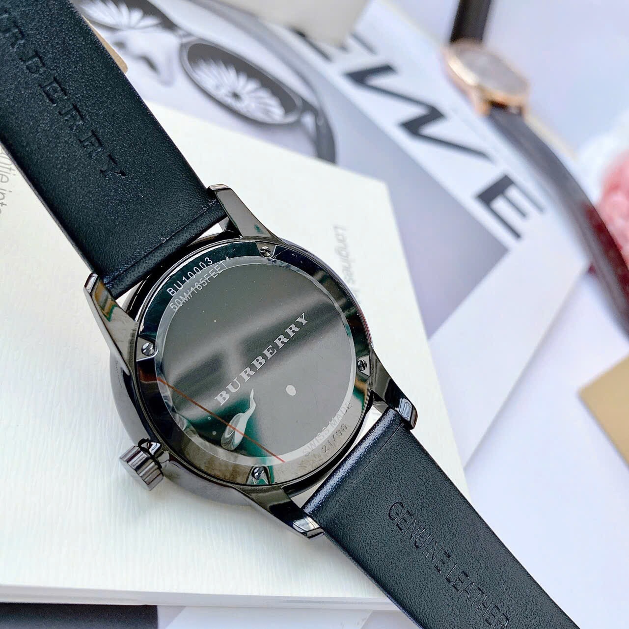 Đồng Hồ Burberry Classic Round |Nam Giới |Mặt Tròn (Đen) |Dây Da |Máy Pin (Quartz) |Donghogiatot.vn