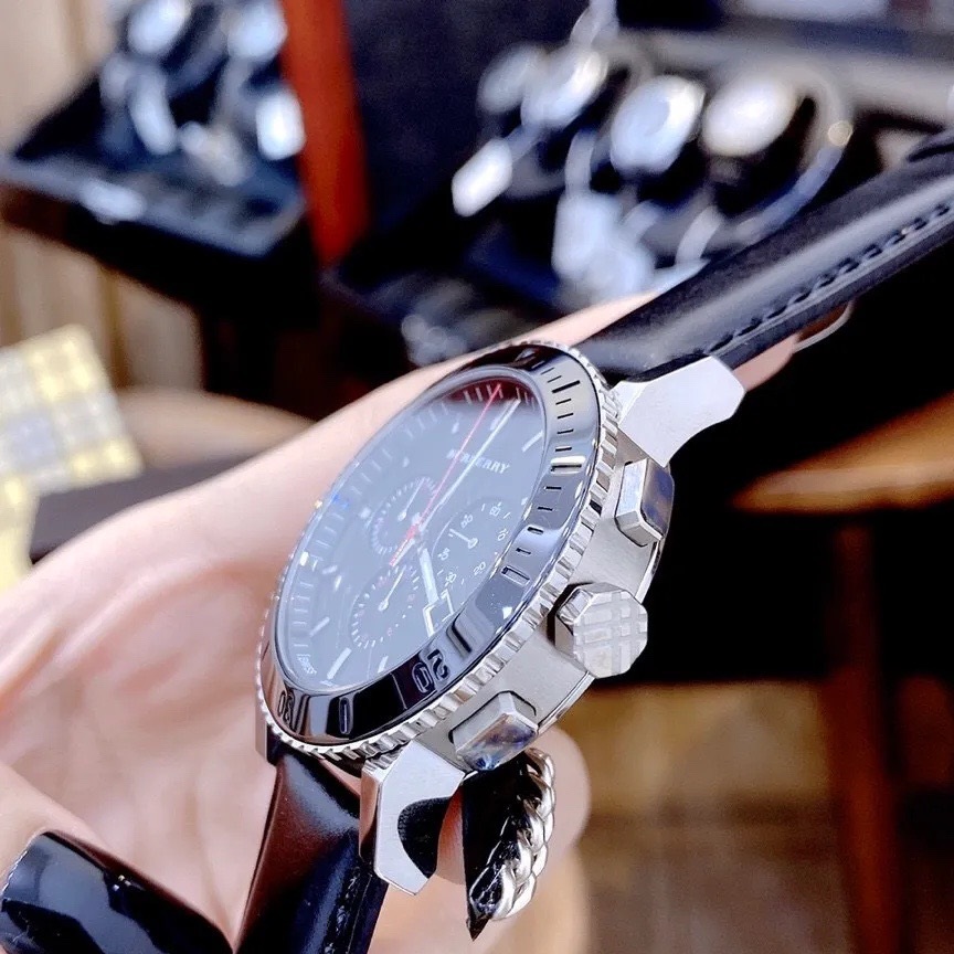 Đồng Hồ Burberry The City |Nam Giới |Mặt Chronograph |Dây Da Đen |Máy Pin (Quartz) |Size 42mm |donghogiatot.vn