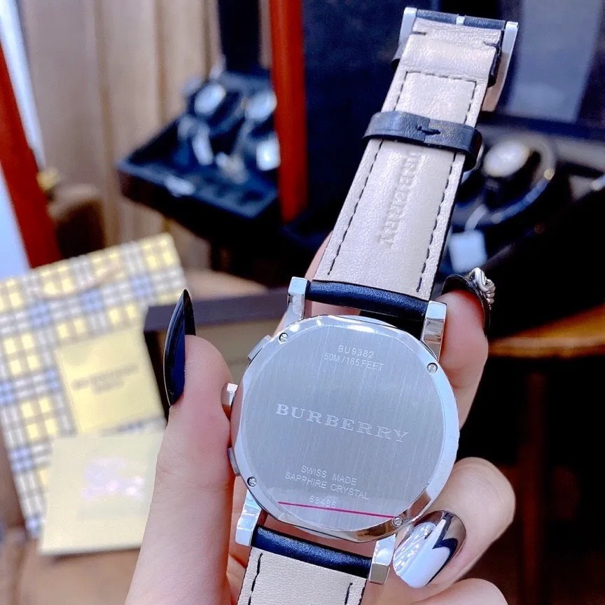 Đồng Hồ Burberry The City |Nam Giới |Mặt Chronograph |Dây Da Đen |Máy Pin (Quartz) |Size 42mm |donghogiatot.vn