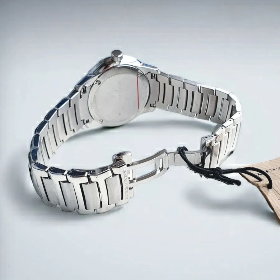 Đồng Hồ Burberry The City |Nam Giới |Mặt Trắng |Dây Kim Loại Silver |Máy Pin (Quartz) |Size 40mm |donghogiatot.vn