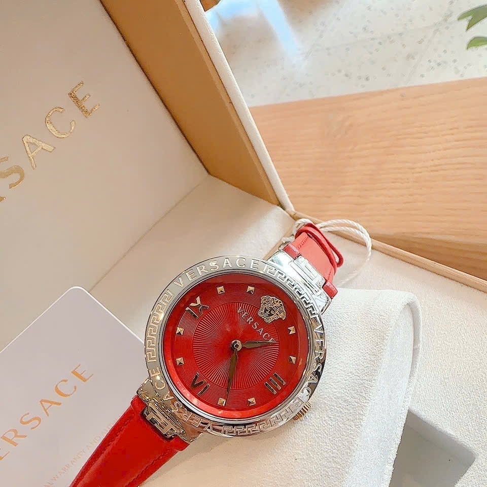 Đồng Hồ Versace Damenuhr Greca |Nữ Giới |Silver |Dây Da Màu Đỏ |Máy Pin (Quartz) |Size 36mm |donghogiatot.vn