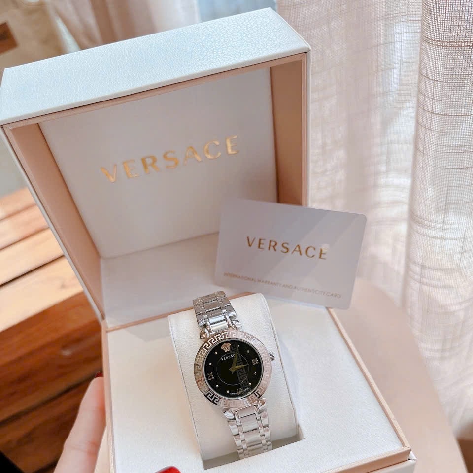 Đồng Hồ Versace Daphnis |Nữ Giới |Mặt Đen |Dây Kim Loại Silver |Máy Pin (Quartz) |Size 35mm |donghogiatot.vn