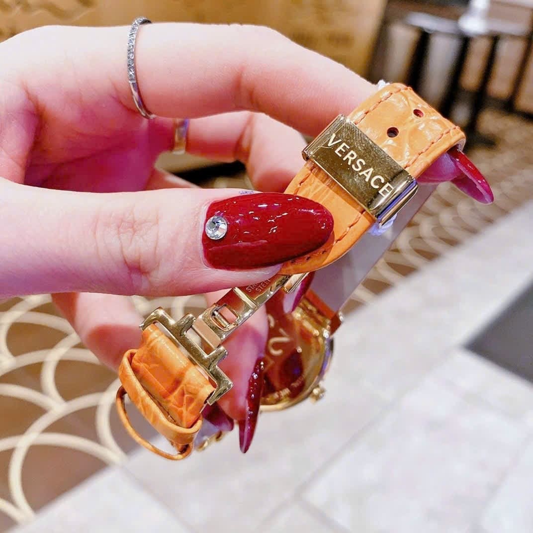 Đồng Hồ Versace DV-25 |Nữ Giới |Mặt Tròn |Đính Đá |Dây Da Cam |Máy Pin (Quartz) |Size 36mm |donghogiatot.vn