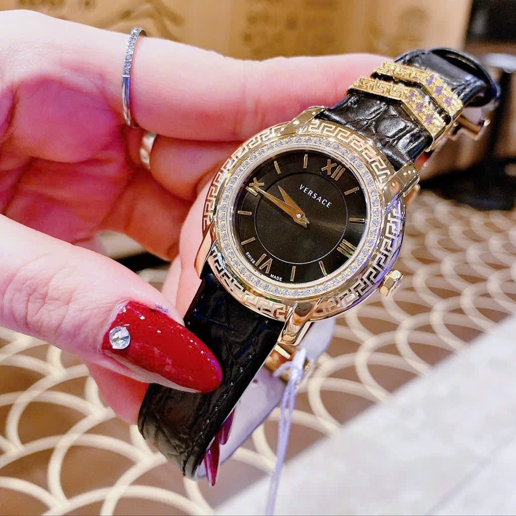 Đồng Hồ Versace DV-25 |Nữ Giới |Mặt Tròn |Đính Đá |Dây Da Đen |Máy Pin (Quartz) |Size 36mm |donghogiatot.vn