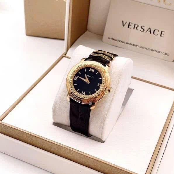 Đồng Hồ Versace DV-25 |Nữ Giới |Mặt Tròn |Vàng Gold |Dây Da Màu Đen |Máy Pin (Quartz) |Size 36mm |donghogiatot.vn