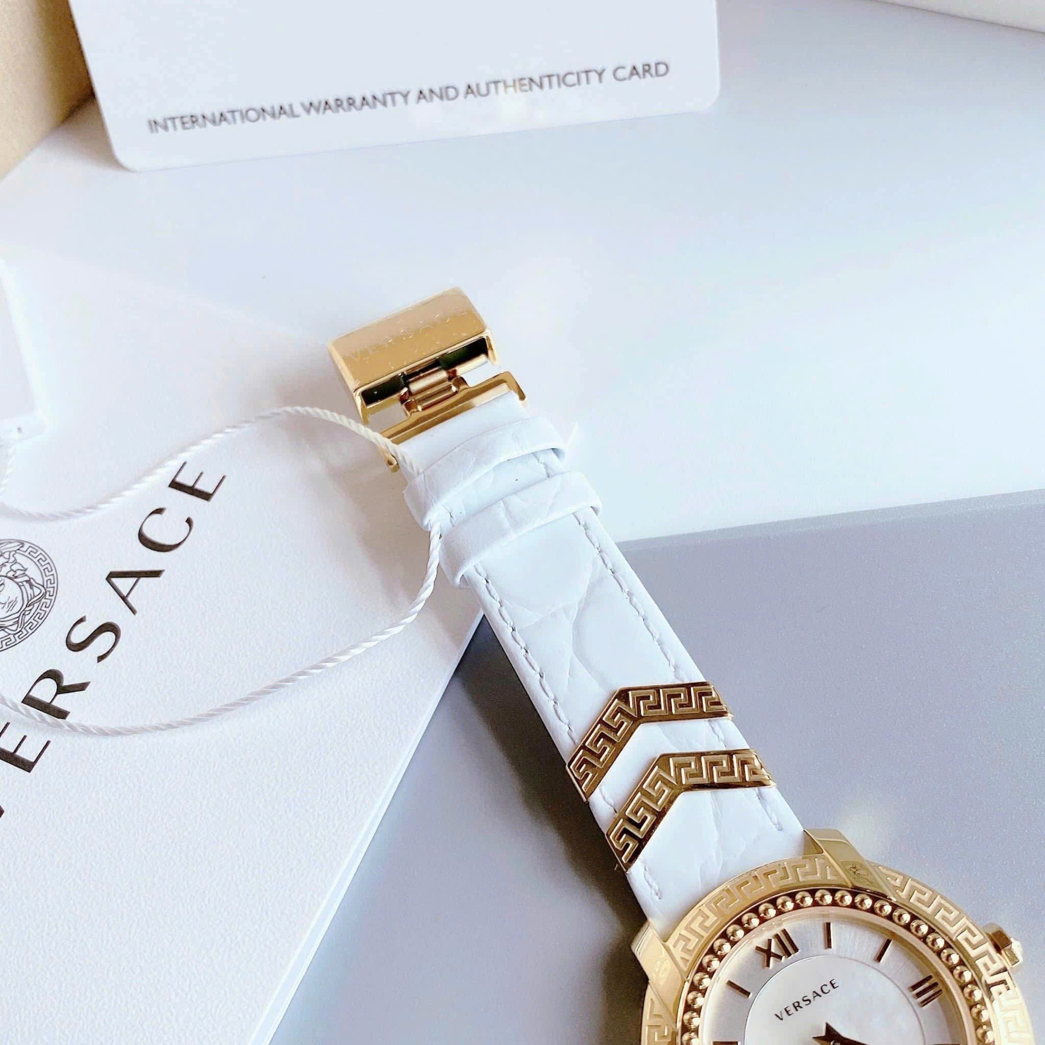 Đồng Hồ Versace DV-25 |Nữ Giới |Mặt Tròn |Vàng Gold |Dây Da Màu Trắng |Máy Pin (Quartz) |Size 36mm |donghogiatot.vn