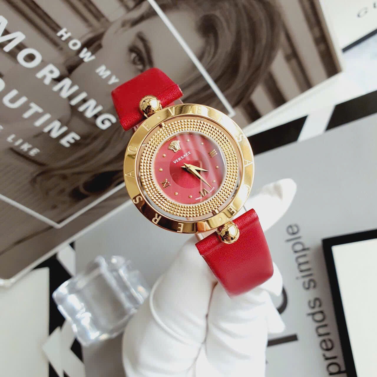 Đồng Hồ Versace Mặt Xoay 360 Độ |Nữ Giới |Vàng Gold |Dây Da Đỏ |Máy Pin (Quartz) |Size 33mm |donghogiatot.vn