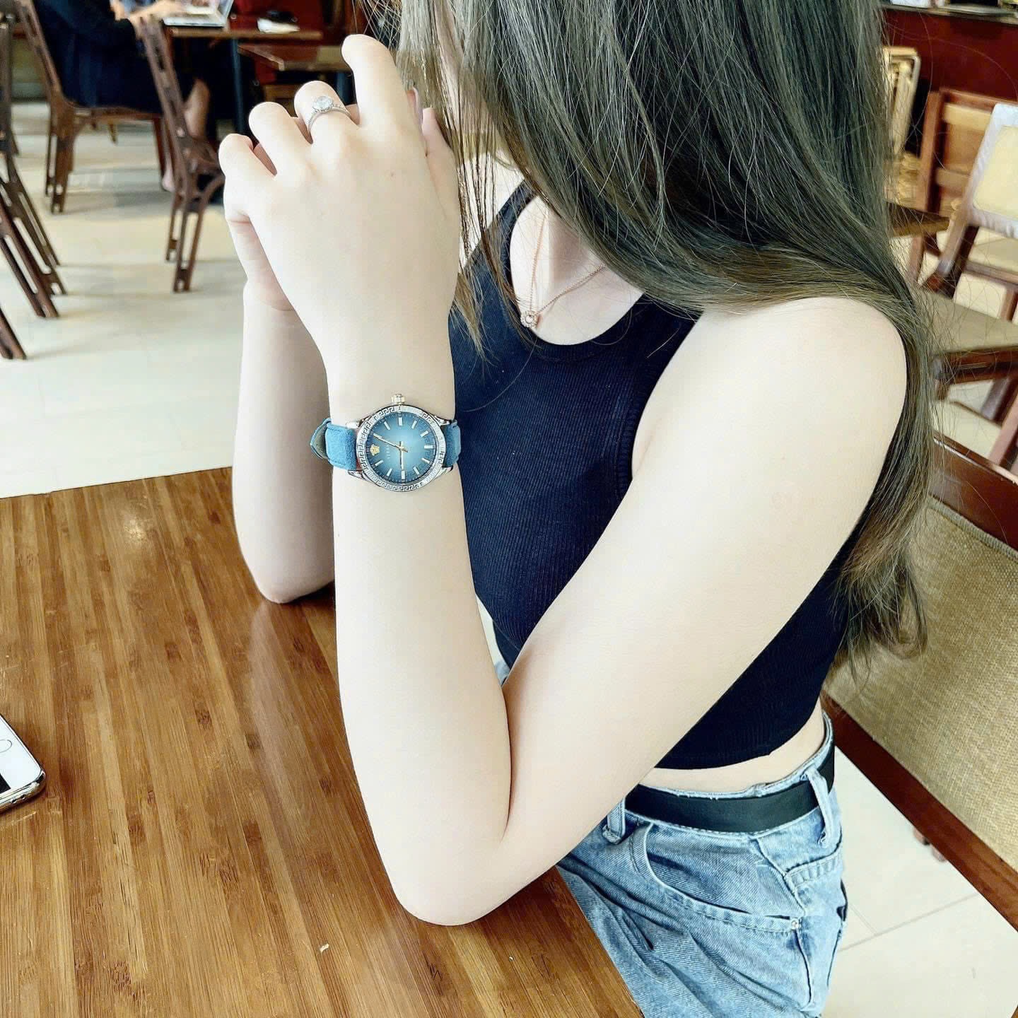 Đồng Hồ Versace Hellenyium |Nữ Giới |Silver |Dây Da Lộn Xanh Da Trời |Máy Pin (Quartz) |Size 36mm |donghogiatot.vn