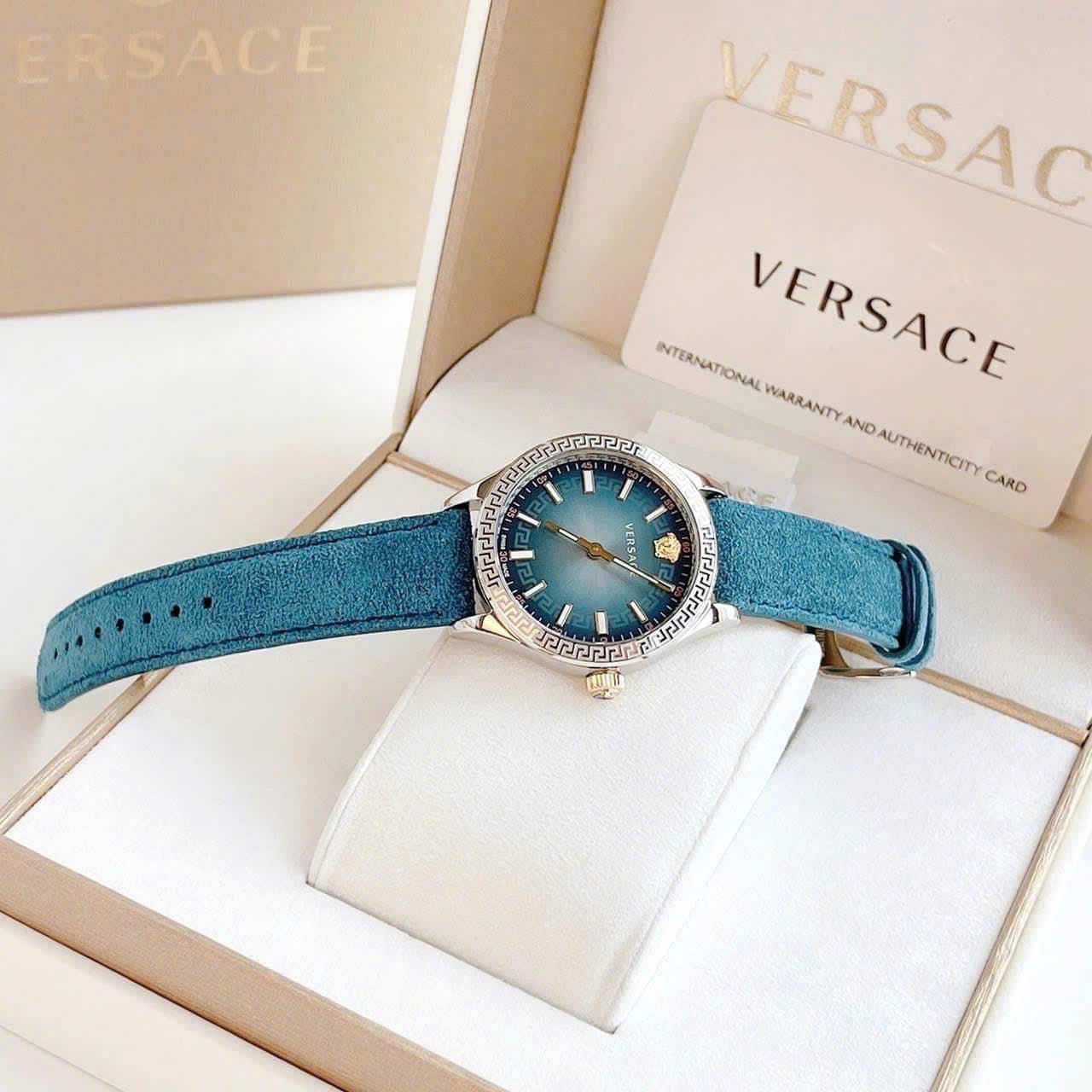 Đồng Hồ Versace Hellenyium |Nữ Giới |Silver |Dây Da Lộn Xanh Da Trời |Máy Pin (Quartz) |Size 36mm |donghogiatot.vn