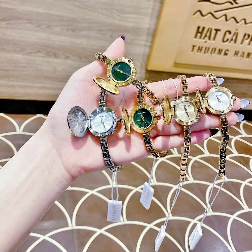 Đồng Hồ Versace Medusa Secret |Nữ Giới |Mặt Tròn |Lắc Tay Vàng Gold |Máy Pin (Quartz) |Size 25mm |donghogiatot.vn