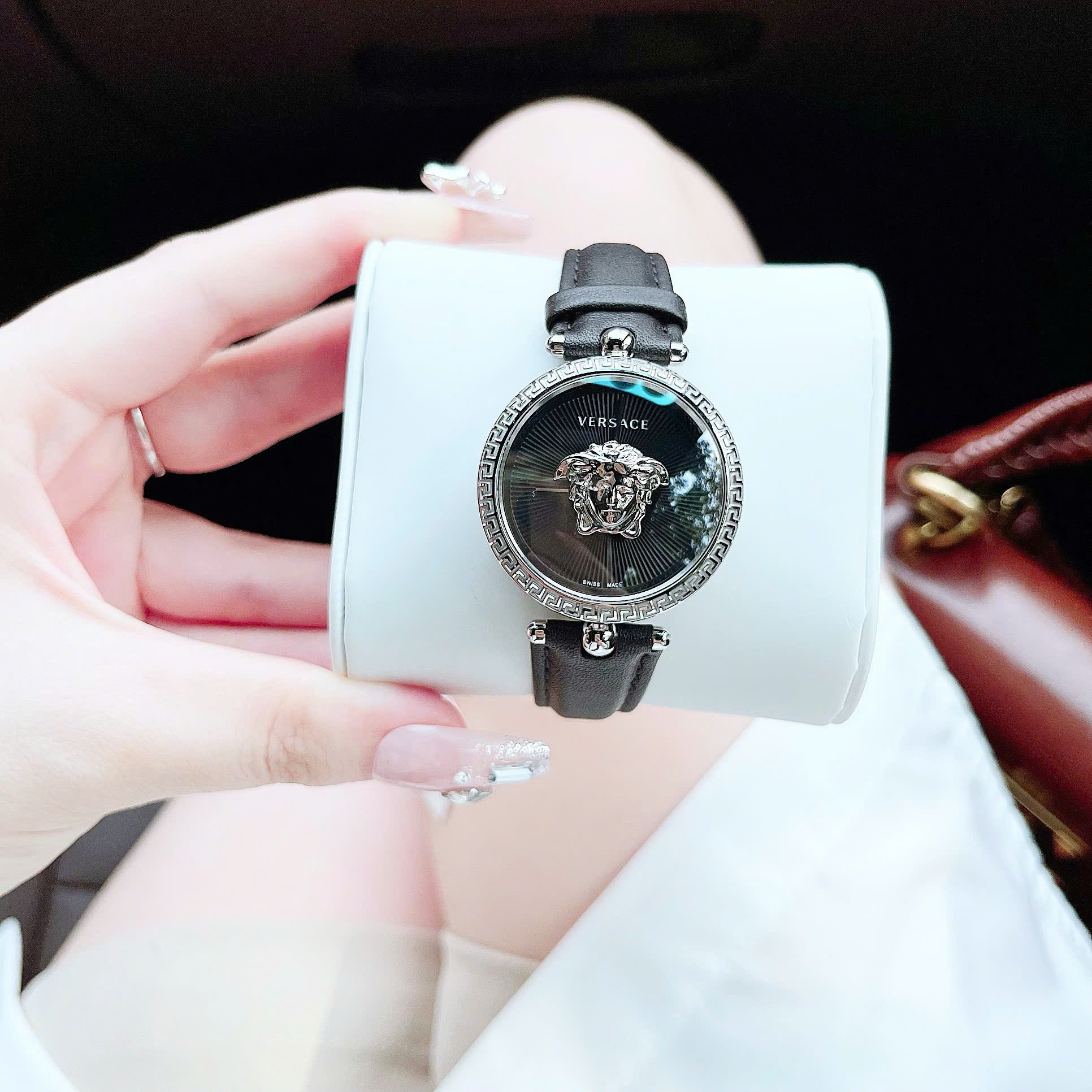Đồng Hồ Versace Palazzo Empire |Nữ Giới |Bạc Silver |Dây Da Đen |Máy Pin (Quartz) |Size 34mm |donghogiatot.vn