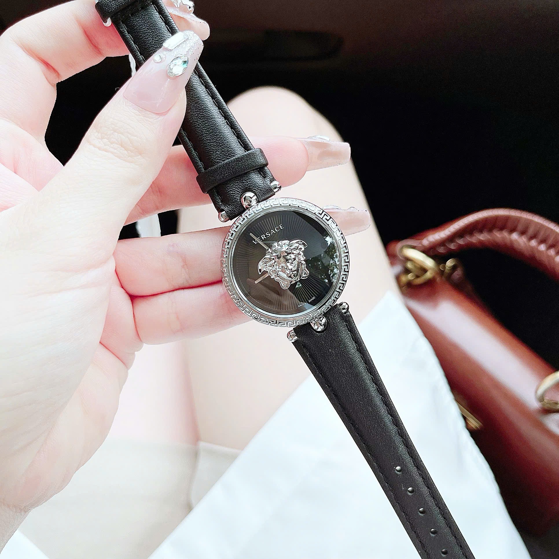 Đồng Hồ Versace Palazzo Empire |Nữ Giới |Bạc Silver |Dây Da Đen |Máy Pin (Quartz) |Size 34mm |donghogiatot.vn