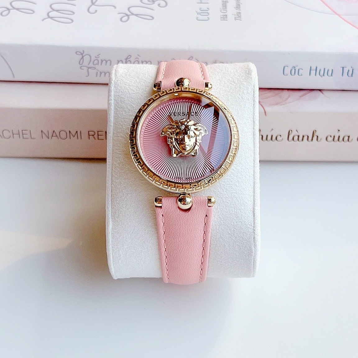 Đồng Hồ Versace Palazzo Empire |Nữ Giới |Vàng Gold |Dây Da Màu Hồng |Máy Pin (Quartz) |Size 34mm |donghogiatot.vn