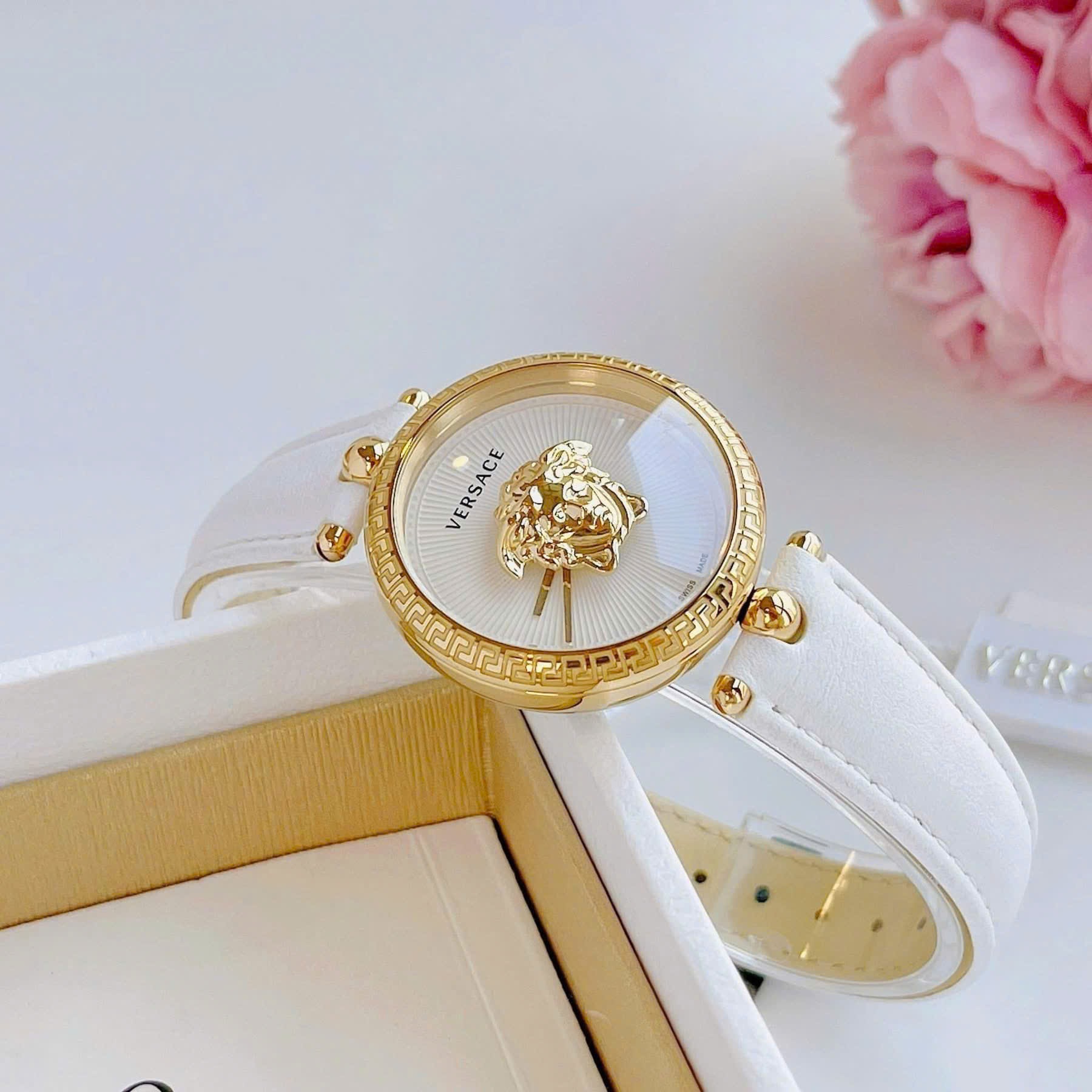 Đồng Hồ Versace Palazzo Empire |Nữ Giới |Vàng Gold |Dây Da Trắng |Máy Pin (Quartz) |Size 34mm |donghogiatot.vn