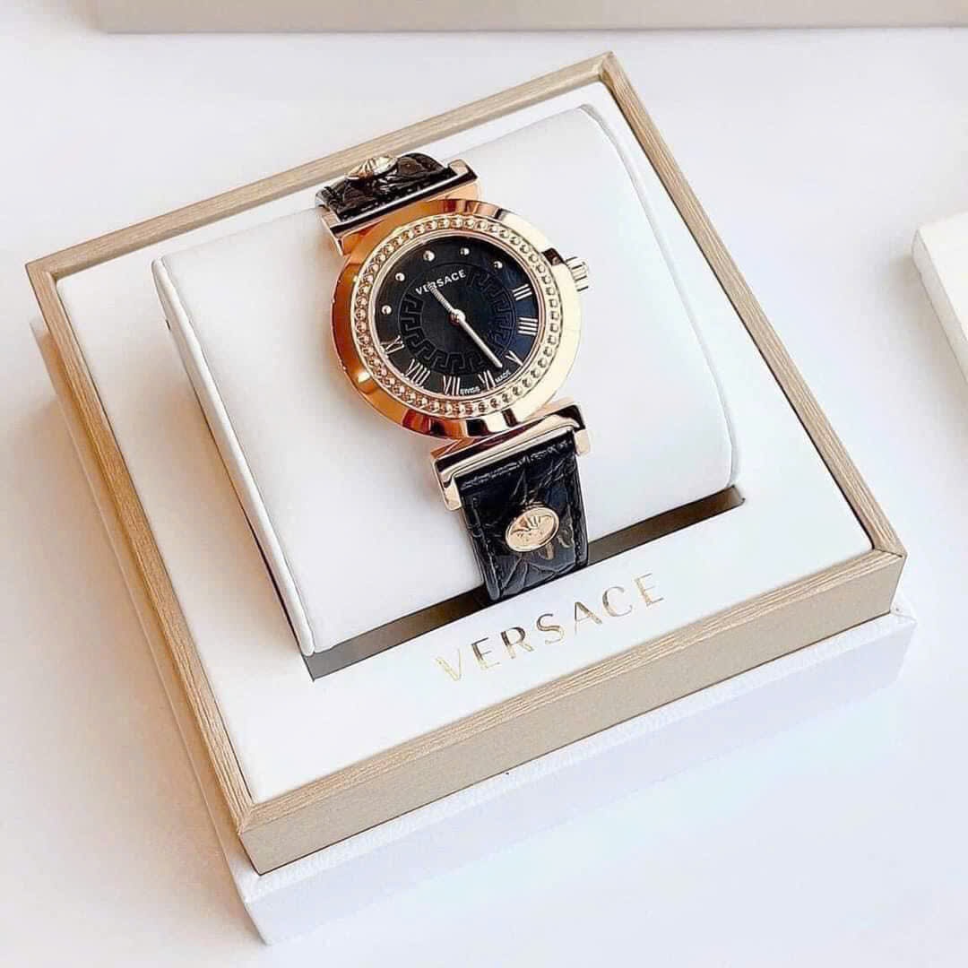 Đồng Hồ Versace Vanity |Nữ Giới |Vàng Gold |Dây Da Màu Đen |Máy Pin (Quartz) |Size 35mm |donghogiatot.vn