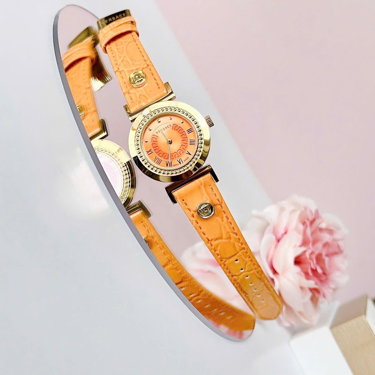 Đồng Hồ Versace Vanity |Nữ Giới |Vàng Gold |Dây Da Màu Cam |Máy Pin (Quartz) |Size 35mm |donghogiatot.vn