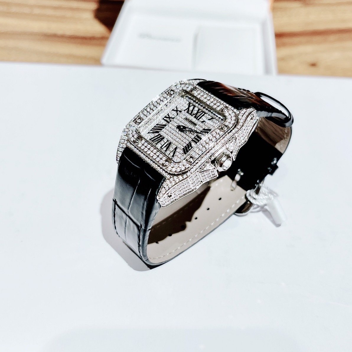 Đồng Hồ Xcer Mặt Vuông |Nữ Giới |Full Đá Swarovski |Silver |Dây Da Đen |Máy Pin (Quartz) |Size 36x36mm |donghogiatot.vn