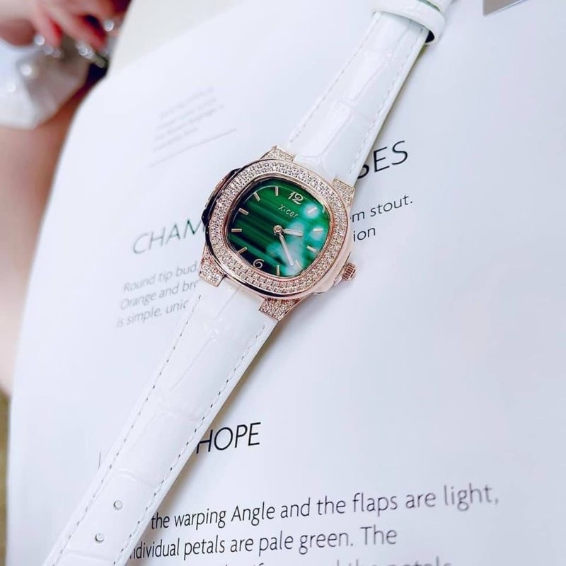 Đồng Hồ Xcer Mặt Vuông Xanh Lá |Nữ Giới |Rose Gold |Dây Da Trắng |Máy Pin (Quartz) |Size 30mm |donghogiatot.vn