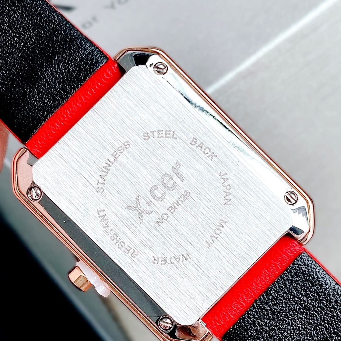 Đồng Hồ Xcer Mặt Vuông Trắng |Nữ Giới |Đính Đá |Silver |Dây Da Đỏ |Máy Pin (Quartz) |Size 28mm |donghogiatot.vn