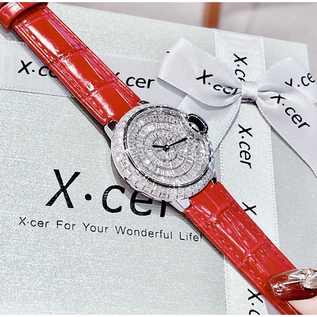 Đồng Hồ Xcer Tựa Cartier |Nữ Giới |Đính Đá |Trắng Silver |Dây Da Đỏ |Máy Pin (Quartz) |Size 36mm |donghogiatot.vn