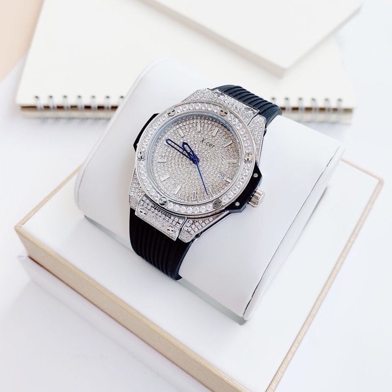 Đồng Hồ Xcer Tựa Hublot |Nữ Giới |Full Đá Silver |Dây Cao Su Đen |Máy Pin (Quartz) |Size 34mm |donghogiatot.vn