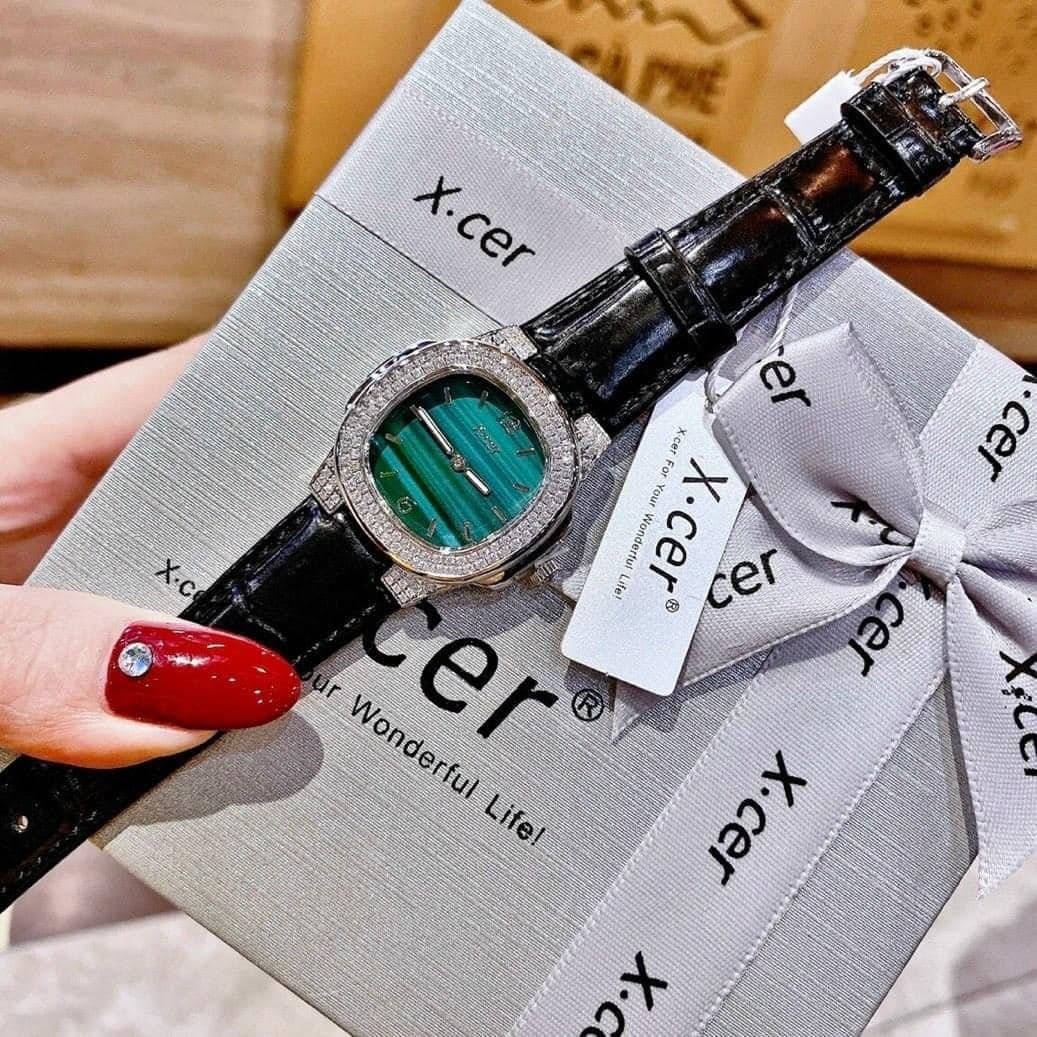 Đồng Hồ Xcer Tựa Patek Philippe |Nữ Giới |Mặt Vuông |Xanh Lá |Dây Da Đen |Máy Pin (Quartz) |Size 30mm |donghogiatot.vn